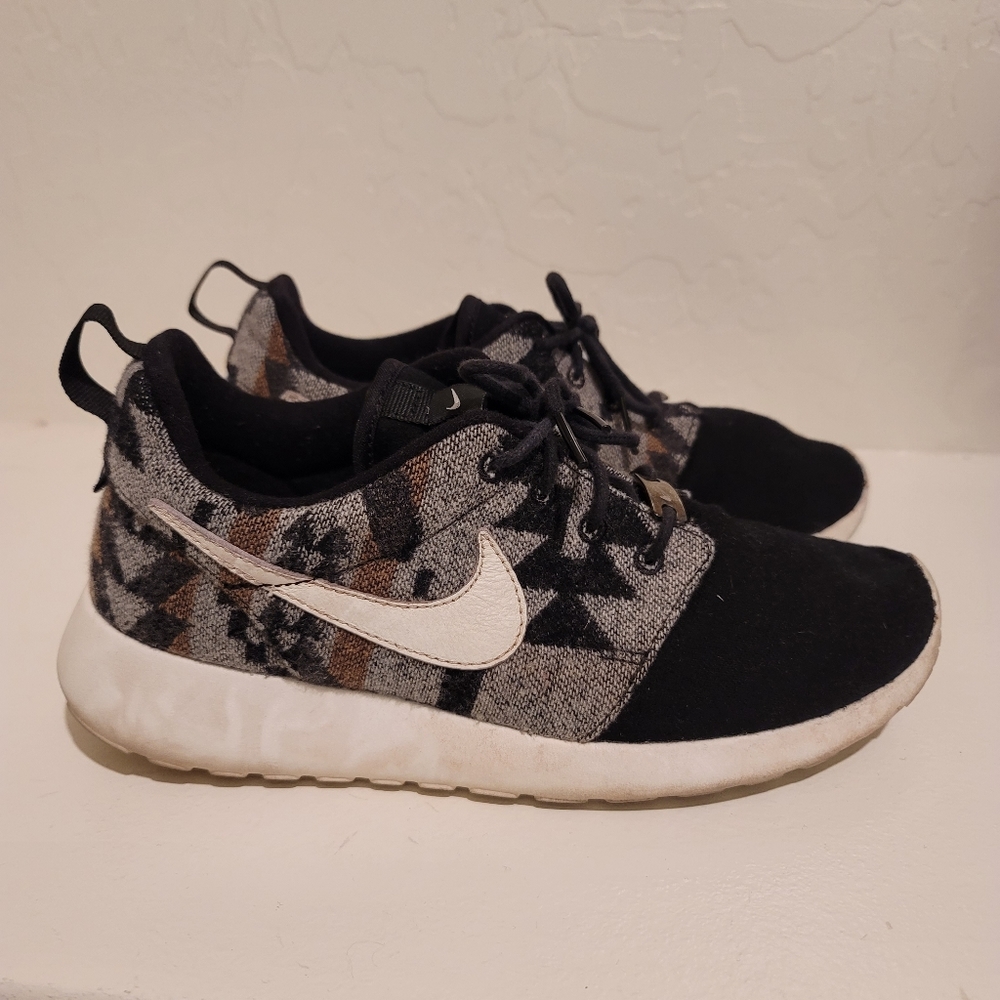 Pendleton Nike Roche Run